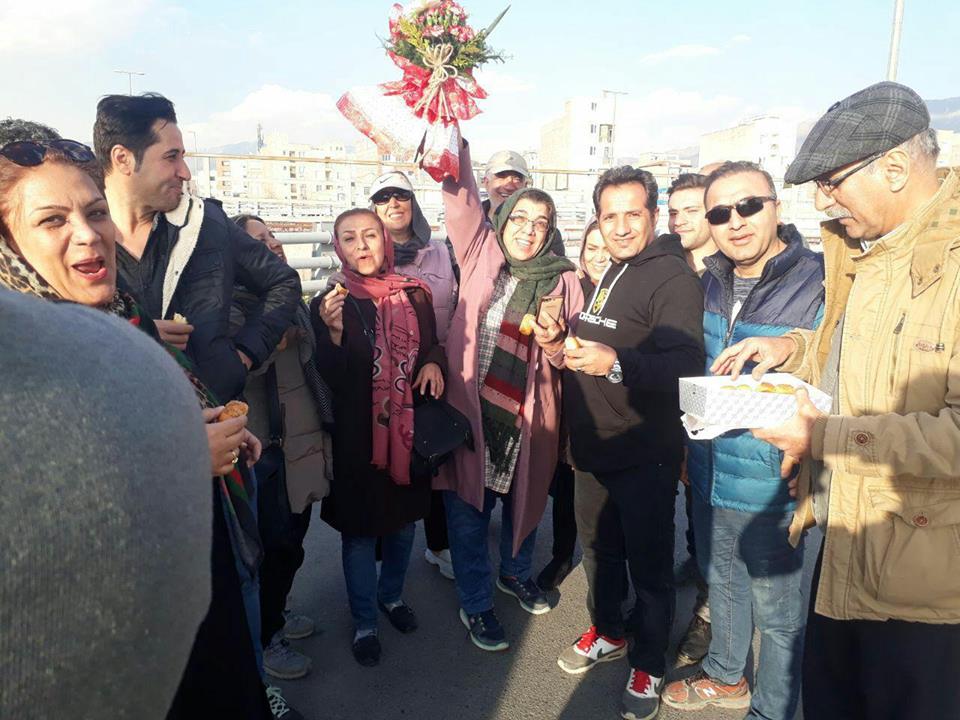Iran- Workers’ activist Parvin Mohammadi has been released on bail