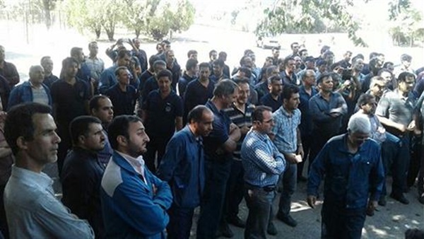 Workers of ball bearing factory in Tabriz, Iran, hold another protest against non-payment of wages